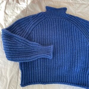 Electric blue, cropped turtleneck sweater